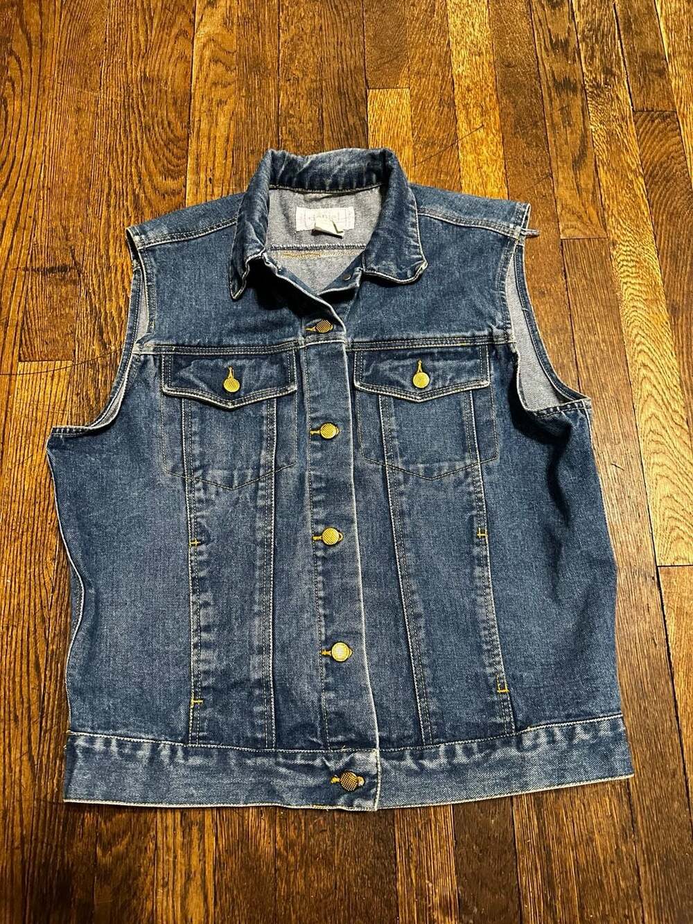 Daniel Vintage Medium Wash Denim Vest 90’s Style Size M 100% Cotton